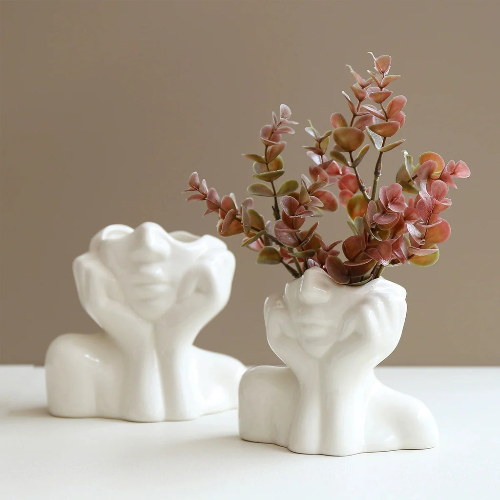 Makeup Brush Holder,Human Face Art Desktop Decoration,Vase,Compatible with Makeup,Eyebrow Pencils,Home Organizer,Plastic Material